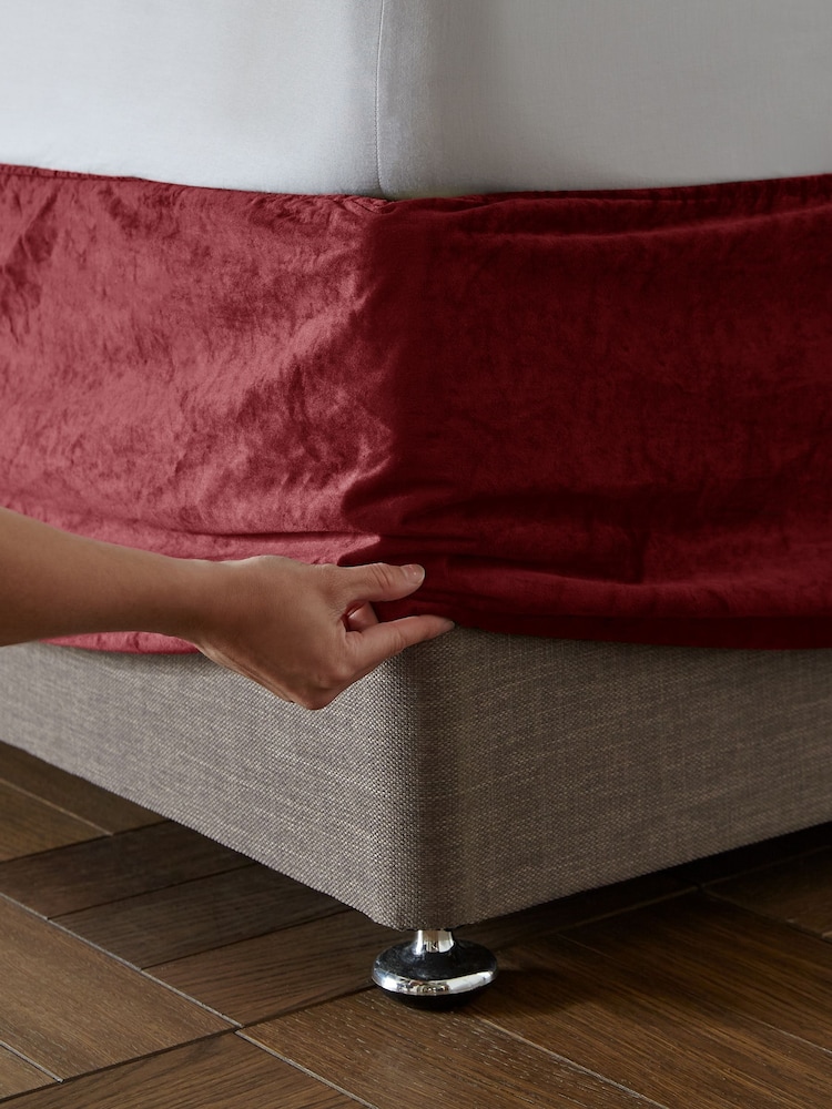 Catherine Lansfield Raspberry Red Kingsley Matt Velvet Elasticated Divan Base Wrap - Image 2 of 4 Catherine Lansfield Raspberry Red Kingsley Matt Velvet Elasticated Divan Base Wrap - Image 2 of 4