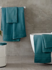 Catherine Lansfield Set of 2 Teal Blue 100% Cotton Bath Sheet Towels - Image 2 of 4