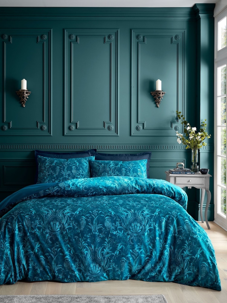 Bridgerton by Catherine Lansfield Teal Green Regal Birds Soft Velvet Duvet Cover Set - Image 2 of 5