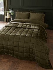 Catherine Lansfield Olive Green Kingsley So Soft Matt Velvet Quilted Bedspread - Image 2 of 3