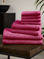Catherine Lansfield Hot Pink Quick Dry 100% Cotton Towel Set - Image 1 of 2