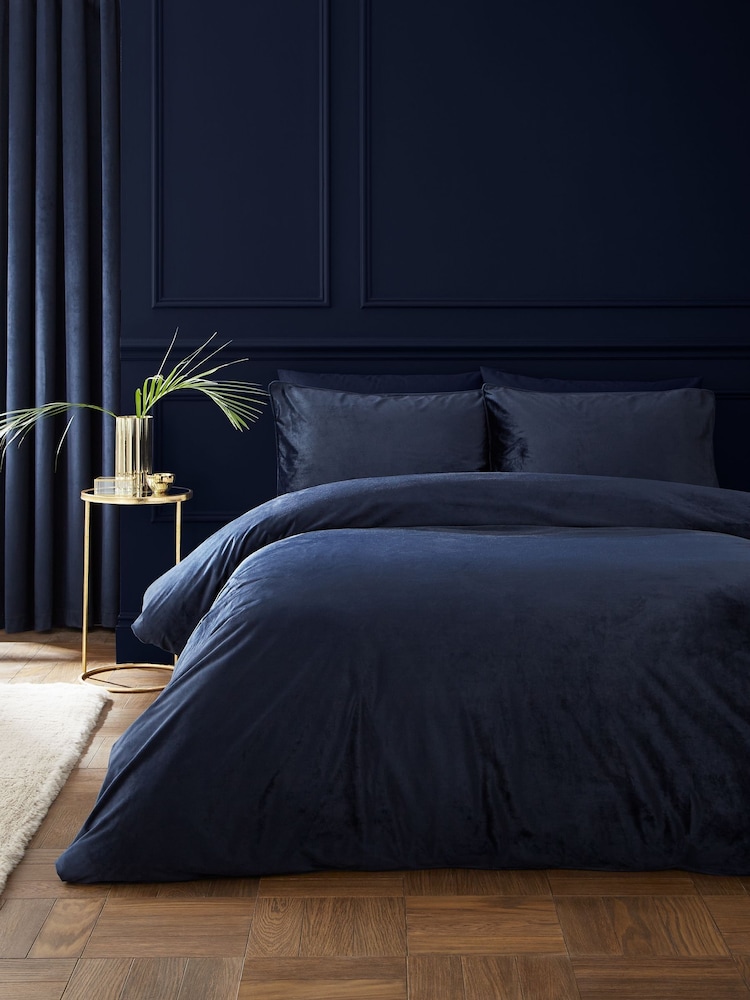 Catherine Lansfield Navy Blue Kingsley So Soft Matt Velvet Duvet Cover Set - Image 2 of 4 Catherine Lansfield Navy Blue Kingsley So Soft Matt Velvet Duvet Cover Set - Image 2 of 4