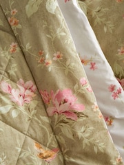 Bridgerton by Catherine Lansfield Green 3.5 Tog Penelope Floral Eiderdown Bedspread - Image 3 of 3
