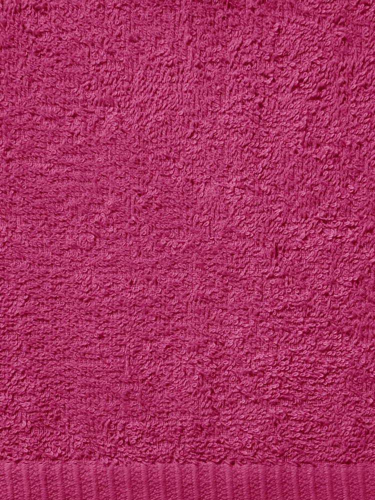 Catherine Lansfield Set of 2 Hot Pink 100% Cotton Anti Bacterial Bath Sheet Towels - Image 2 of 2