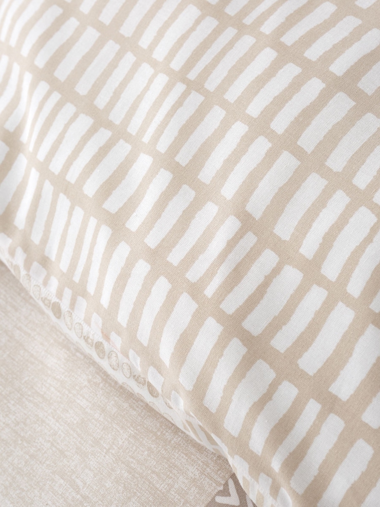 Catherine Lansfield Natural Larsson Geo Duvet Cover and Pillowcase Set - Image 4 of 5