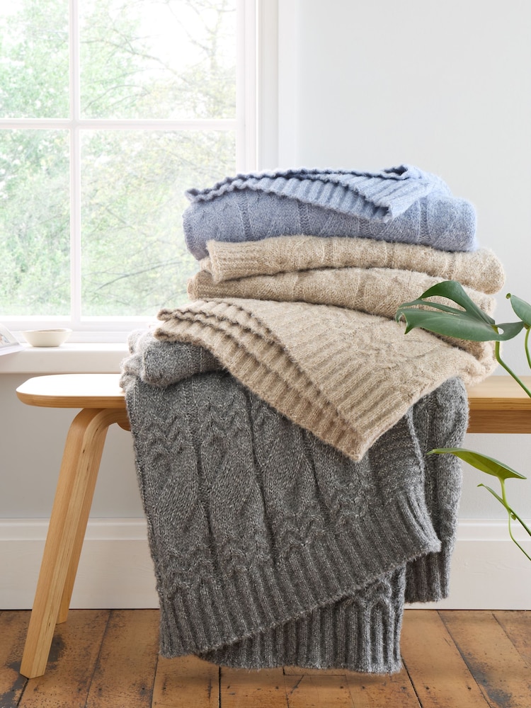 Bianca Blue Cosy Soft Cable Knit Throw - Image 4 of 4