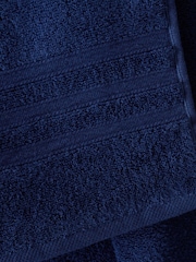 Catherine Lansfield Set of 2 Navy Blue 100% Cotton Bath Sheet Towels - Image 3 of 4