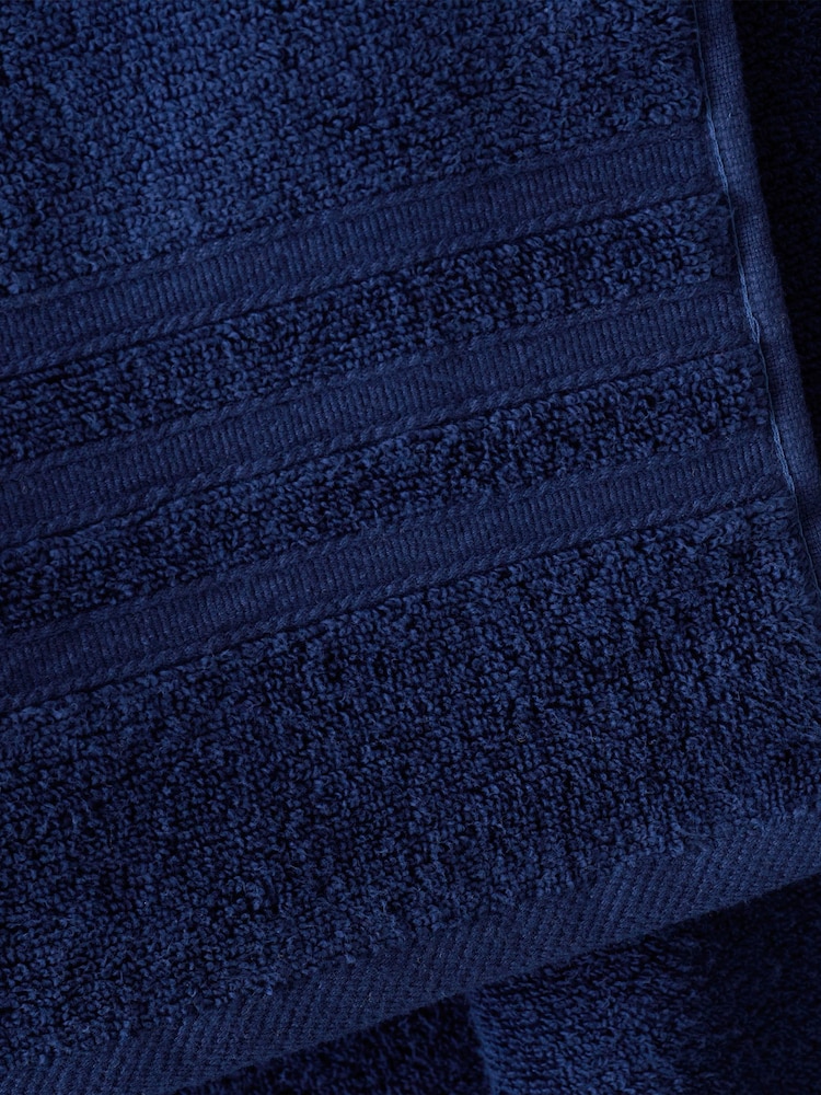 Catherine Lansfield Set of 2 Navy Blue 100% Cotton Bath Sheet Towels - Image 2 of 4 Catherine Lansfield Set of 2 Navy Blue 100% Cotton Bath Sheet Towels - Image 2 of 4