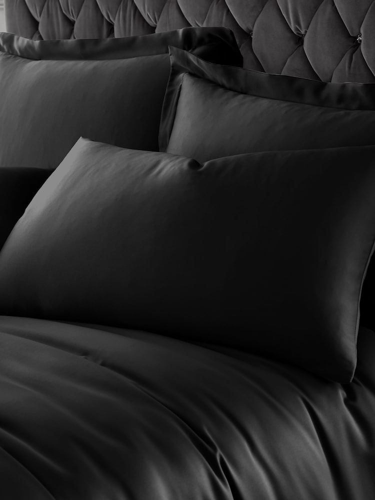 Catherine Lansfield Black Silky Soft Satin Duvet Cover and Pillowcase Set - Image 2 of 3 Catherine Lansfield Black Silky Soft Satin Duvet Cover and Pillowcase Set - Image 2 of 3