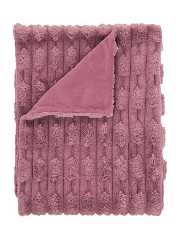 Pink Soft and Cosy Carved Faux Fur Throw - Image 6 of 6