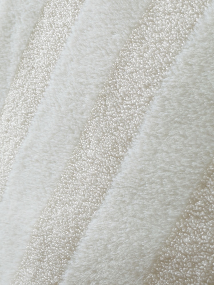 Bianca Cream Cosy Soft Stripe Faux Fur Duvet Cover Set - Image 4 of 4
