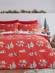 Catherine Lansfield White Red Christmas Guineapig Reversible Duvet Cover Set - Image 2 of 4