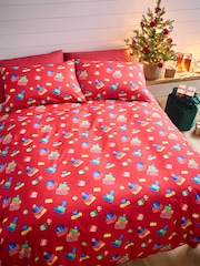 Catherine Lansfield Red Christmas Retro Santa Reversible Duvet Cover Set - Image 2 of 4