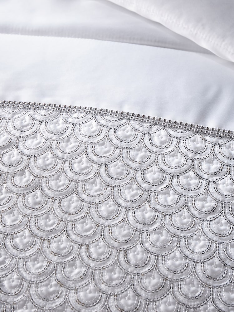 Catherine Lansfield Deco glamour doorgestikte beddensprei met pailletten - Image 2 of 2