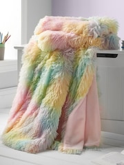 بطانية فرو صناعي بوبر كثيف بتصميم قوس قزح Cuddly من Catherine Lansfield - صورة 1 من 4