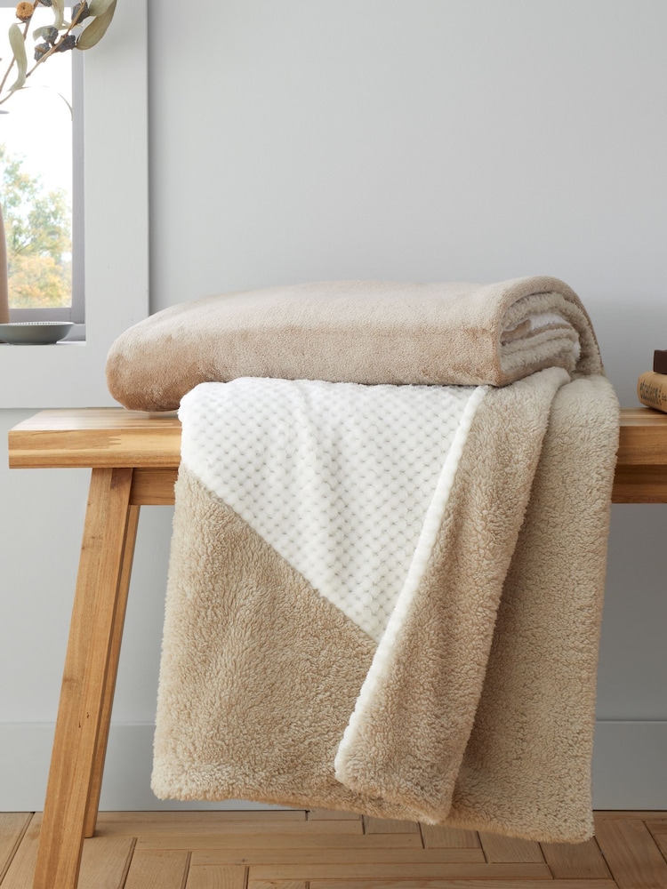 Catherine Lansfield Natural Soft and Cosy Larsson Geo Fleece Throw - Image 1 of 4 Catherine Lansfield Natural Soft and Cosy Larsson Geo Fleece Throw - Image 1 of 4