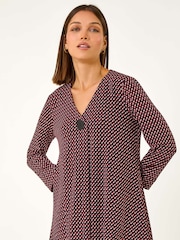 Roman Geometric Print Button Detail Top - Imagen 1 de 5
