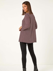 Roman Geometric Print Button Detail Top - Imagen 2 de 5