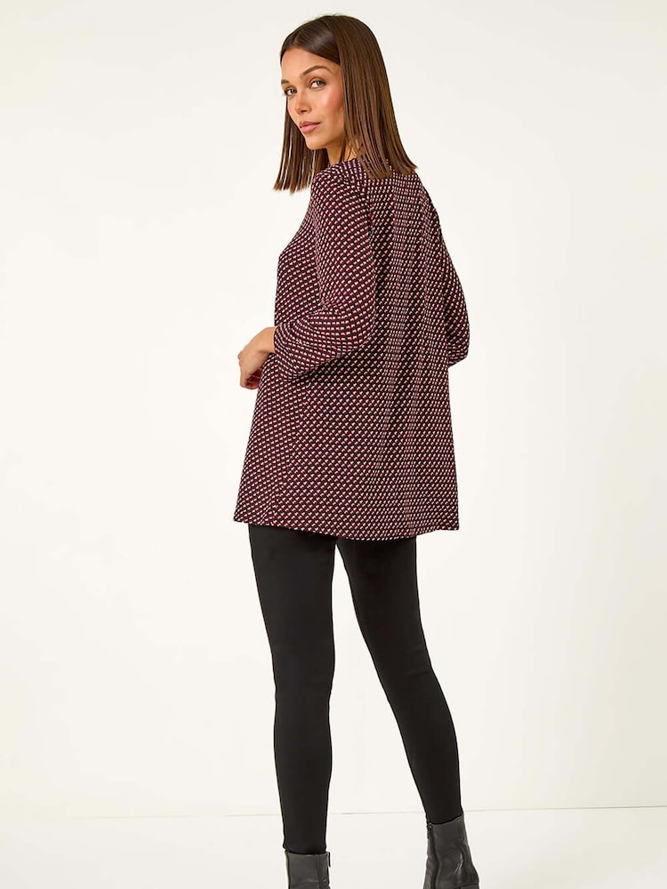 Roman Geometric Print Button Detail Top - Imagen 2 de 5 Roman Geometric Print Button Detail Top - Imagen 2 de 5