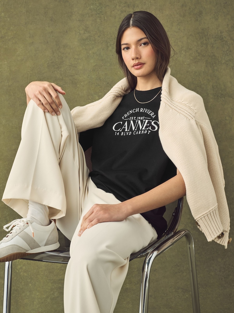 Noir motif graphique Cannes - T-shirt Manche courte Col ras du cou lourd - Image 3 of 11