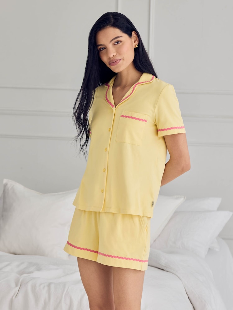 Chelsea Peers Cotton Embroidered Back Time For A Nap Short Pyjama Set - Bild 1 von 6 Chelsea Peers Cotton Embroidered Back Time For A Nap Short Pyjama Set - Bild 1 von 6