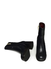 Radley London Feslham Place Platform Black Boots - Image 3 of 3