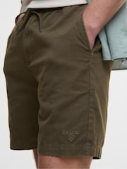 Barbour® Green Washed Oxford Relaxed 100% Cotton Shorts - Image 4 of 5