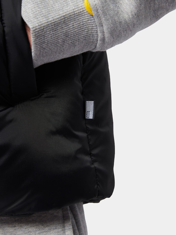 Flyers Mens Wide Baffle Black Gilet - Image 5 of 5