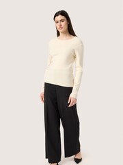 Soaked in Luxury Slim Fit SLSina Round Neck Pullover White Jumper - Image 4 of 6