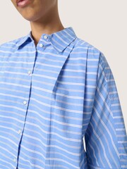 Soaked in Luxury Blue 100% Cotton Slmerona Cropped Boxy Fit Shirt - Image 5 of 7