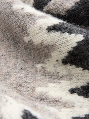 Celtic & Co. Mens Natural British Wool Fair Isle Jumper - Image 5 of 6