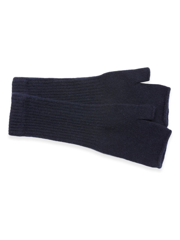 Celtic & Co. Supersoft Wristwarmers - Image 2 of 4