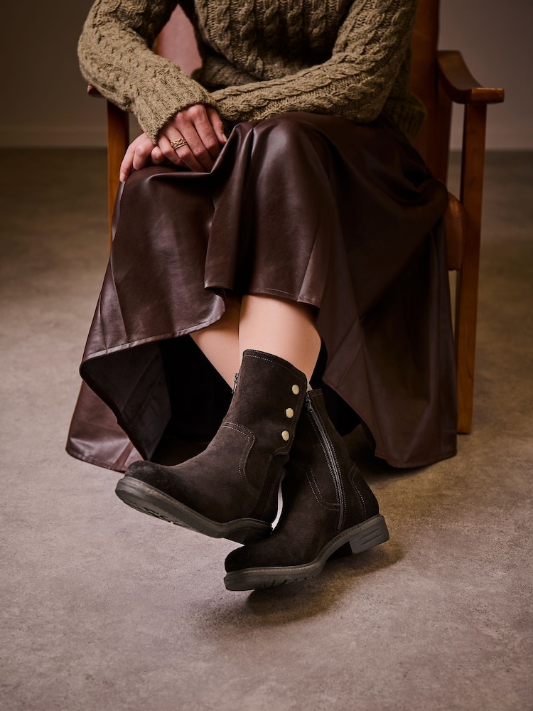 Celtic & Co. Essential Popper Ankle Brown Boots - Image 6 of 6