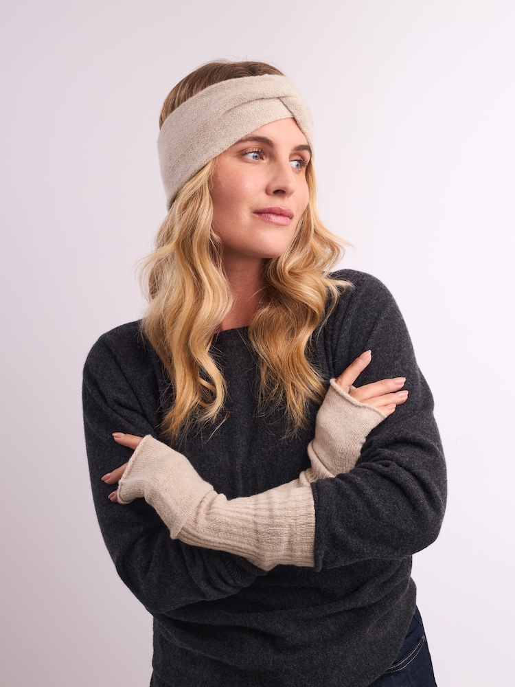 Celtic & Co. Supersoft Wristwarmers - Image 1 of 4