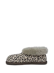 Celtic & Co. Ladies Sheepskin Bootee Brown Slippers - Image 2 of 6