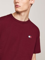 Tommy Jeans Red Regular Fit Badge 100% Cotton T-Shirt - Image 3 of 4