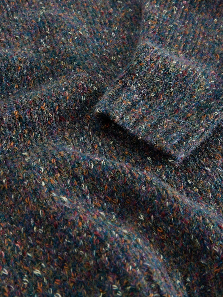 White Stuff Green Textured V-Neck Jumper - Image 6 of 6