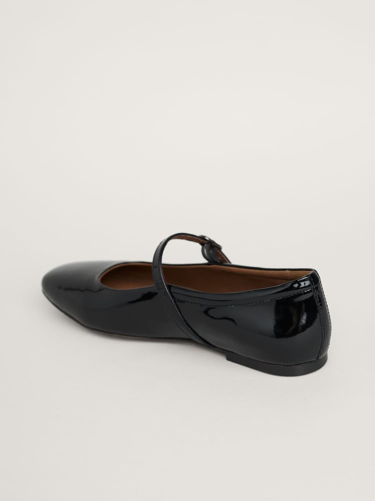 Seasalt Cornwall Black On The Wing Patent Leather Ballet Shoes - Image 2 of 5 Seasalt Cornwall Black On The Wing Patent Leather Ballet Shoes - Image 2 of 5