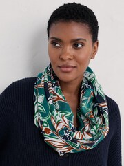 Seasalt Cornwall Blue May Garland Circle Scarf - Image 3 of 4