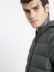 River Island Green Quilted Hooded Puffer Jacket - Image 3 of 4