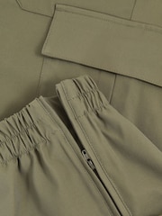Reiss Olive Lavenham Technical Cargo Drawstring Trousers - Image 7 of 7