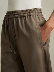 Reiss Mink Neutral Riley Wool-Blend Drawstring-Waist Tapered Trousers - Image 4 of 6