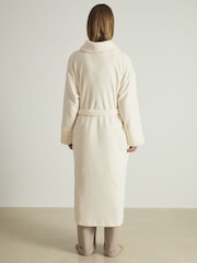 Bata de forro polar Ginny de Reiss - Imagen 4 de 6