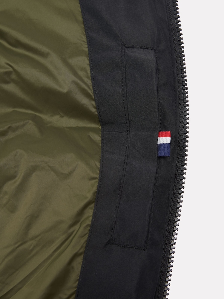 U.S. Polo Assn Black U.S. Polo Assn. Mens Wide Baffle Gilet - Image 6 of 6
