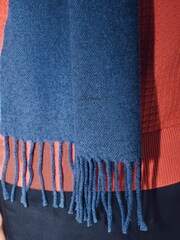 GANT Blue Unisex Wool Scarf - Image 2 of 3