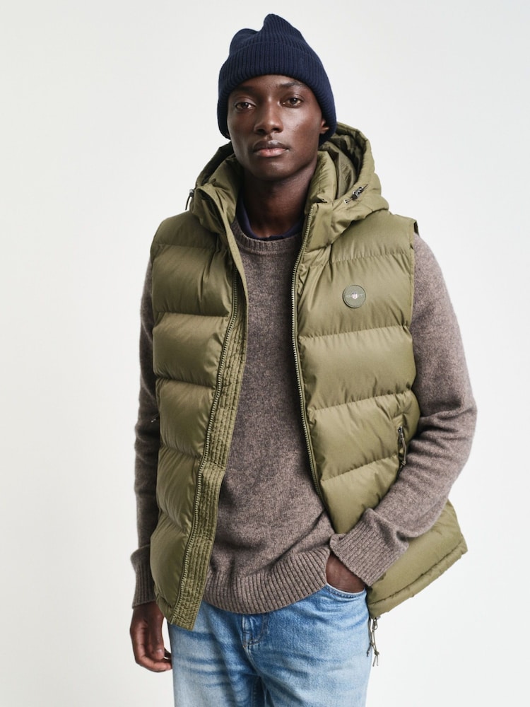 GANT Green Active Cloud Gilet - Image 1 of 6