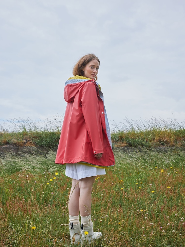 Ilse Jacobsen Straight Fit Lightweight Waterproof Rain Jacket - Image 2 of 12