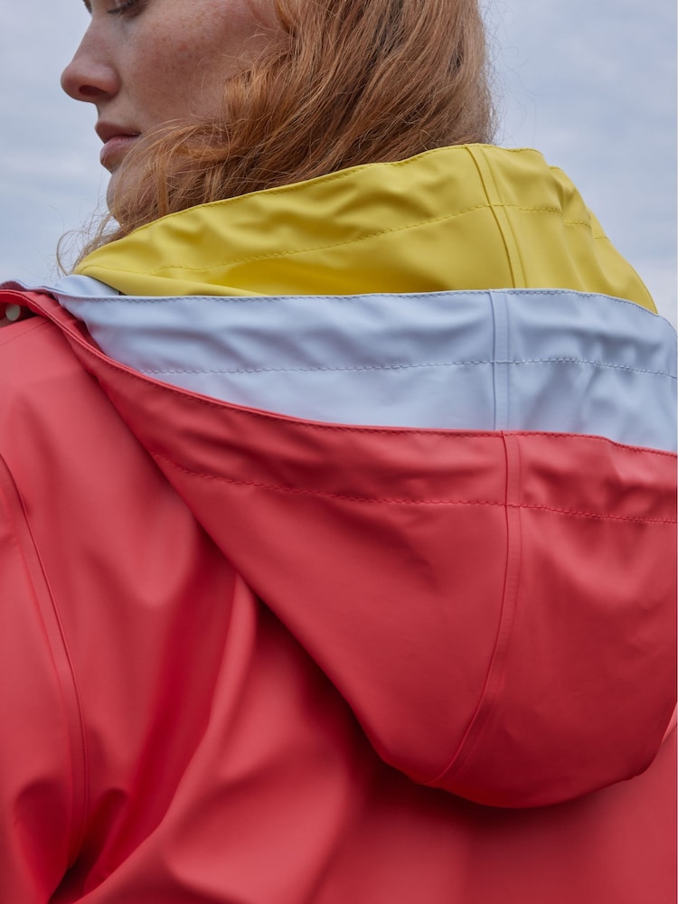 Ilse Jacobsen Straight Fit Lightweight Waterproof Rain Jacket - Image 6 of 12