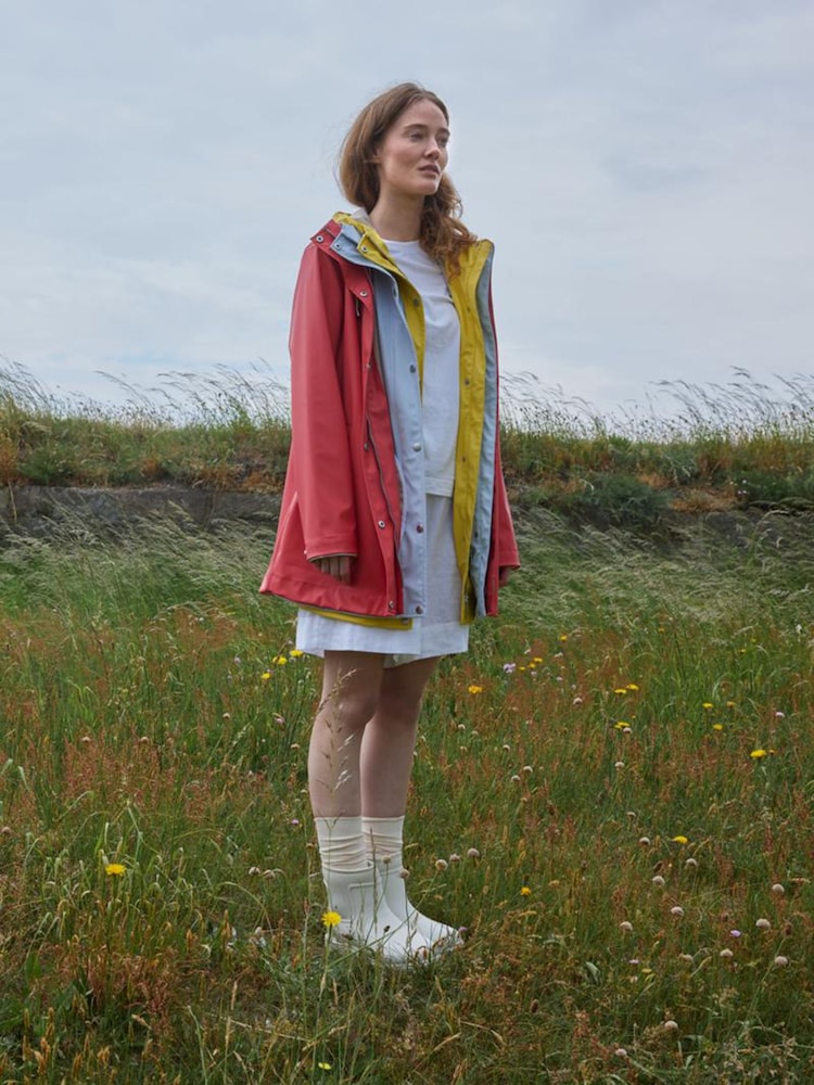 Ilse Jacobsen Straight Fit Lightweight Waterproof Rain Jacket - Image 7 of 12
