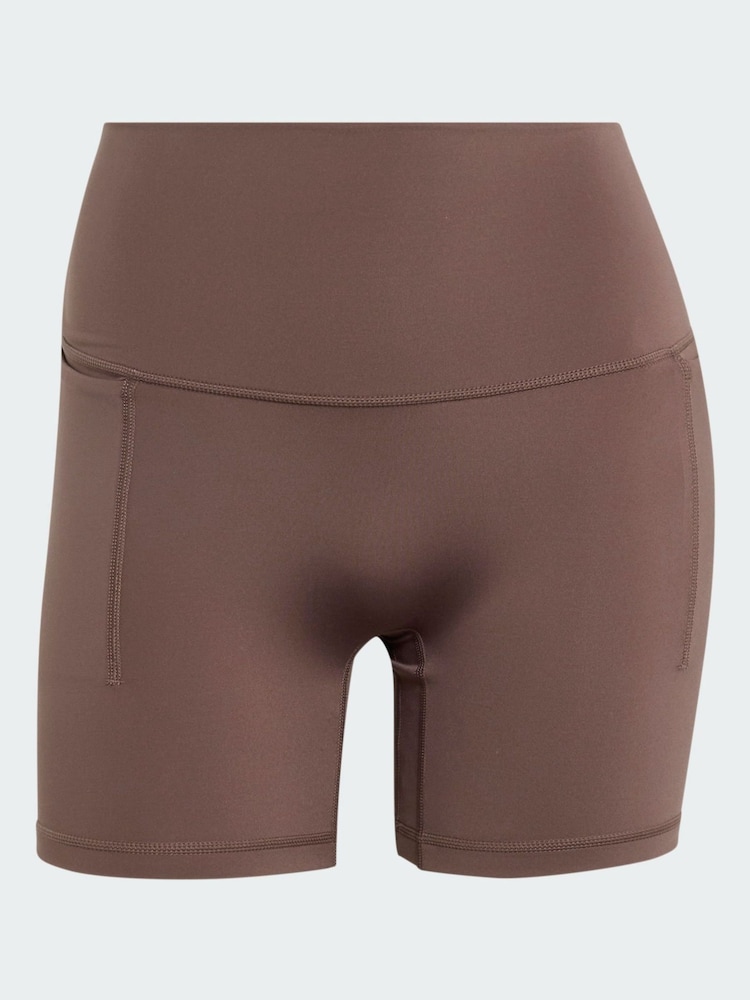 adidas 3 Stripes Studio All Me Booty Short Leggings - Bild 6 von 6 adidas 3 Stripes Studio All Me Booty Short Leggings - Bild 6 von 6